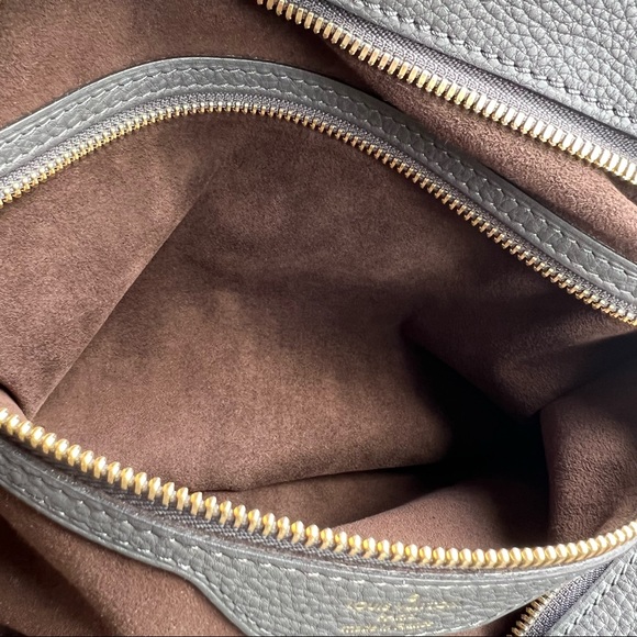 Authentic Louis Vuitton Mahina Stellar GM in Anthracite - Picture 14 of 16